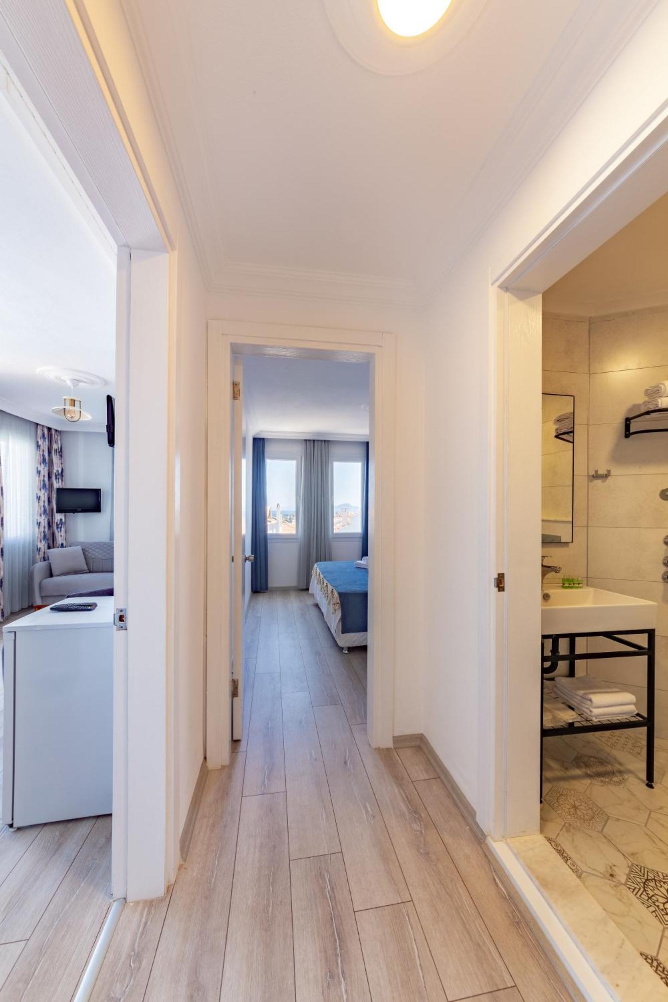 Oezguem Suite Otel Datça Eksteriør billede