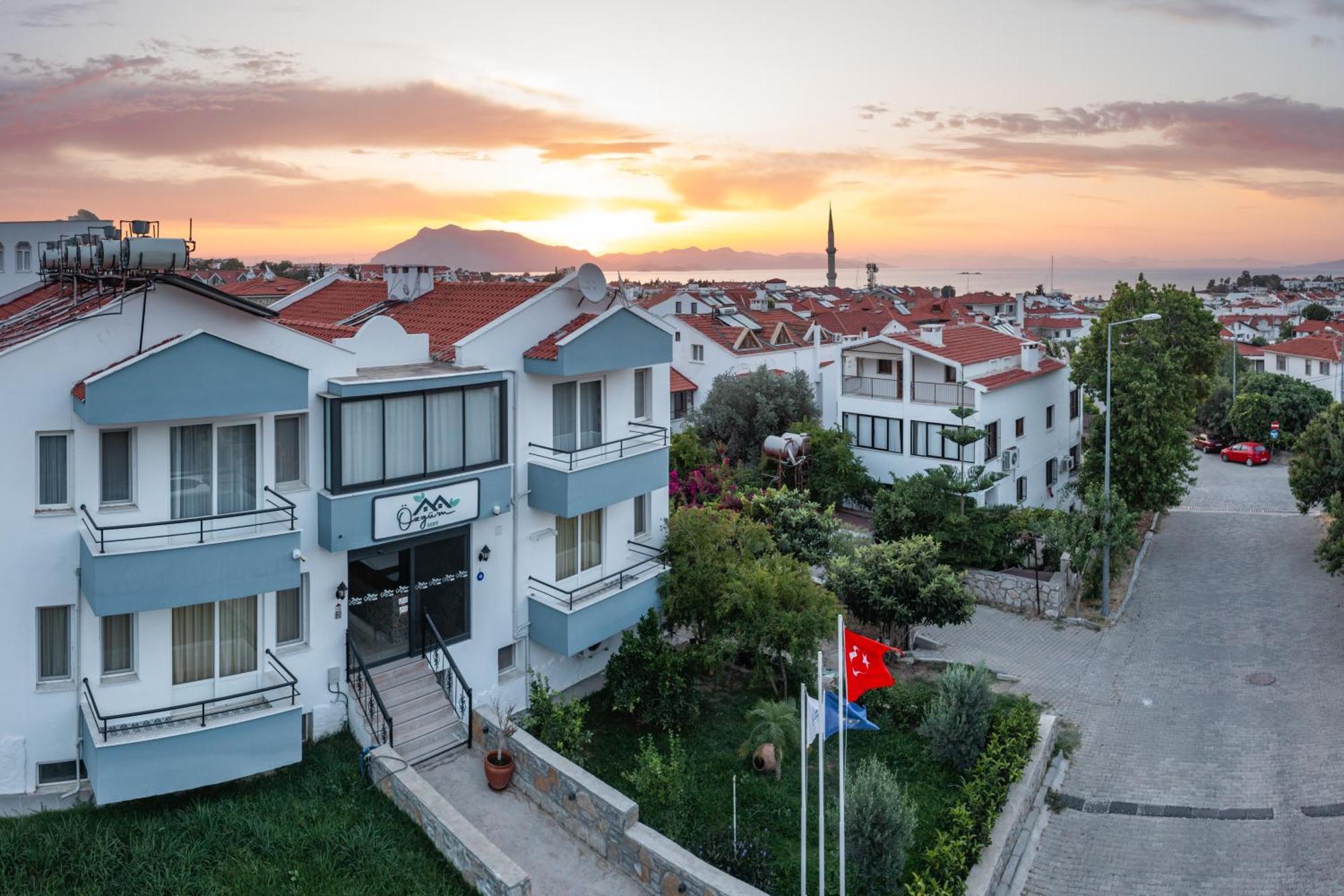 Oezguem Suite Otel Datça Eksteriør billede
