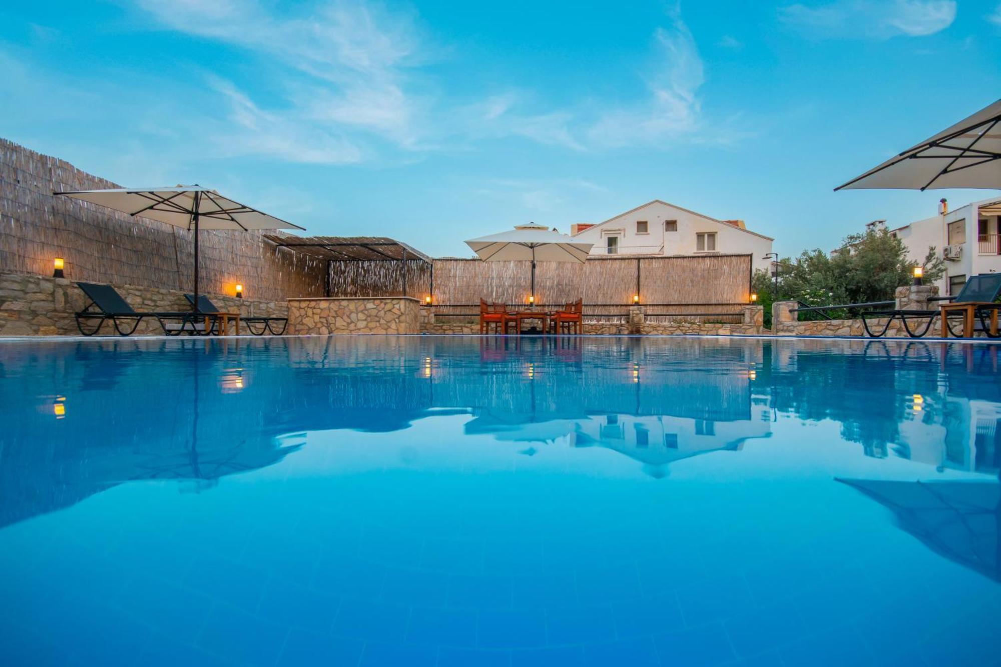 Oezguem Suite Otel Datça Eksteriør billede