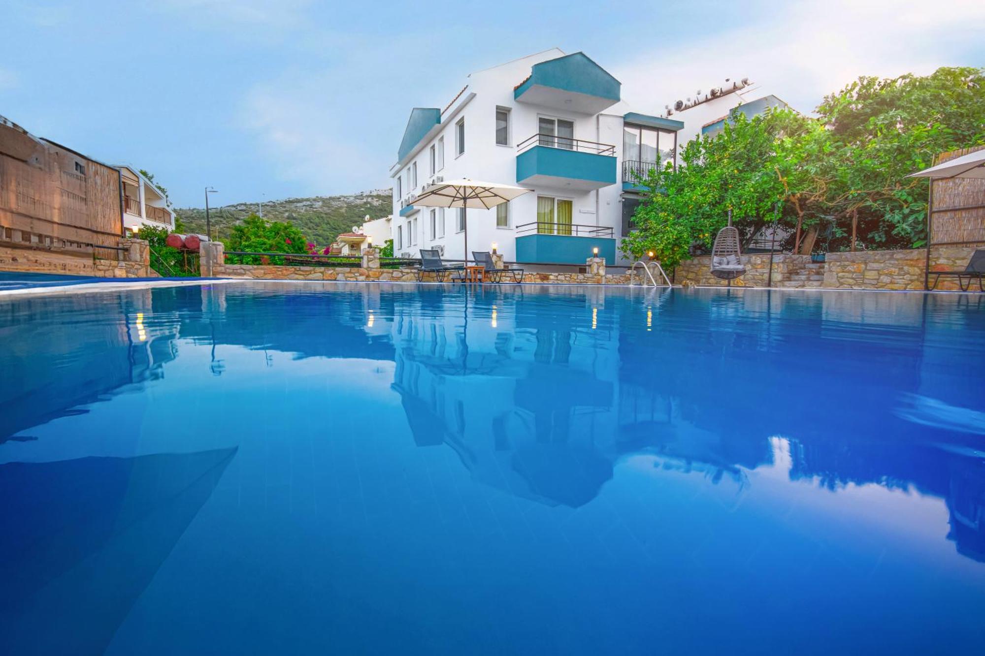 Oezguem Suite Otel Datça Eksteriør billede